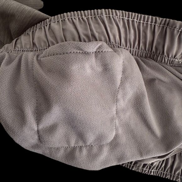 Nike DriFit Lined Athletic Running Shorts Women Med Drawstring Inner Pocket Grey - Picture 3 of 5